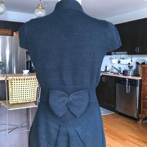 Little black bow at the back sweater dress